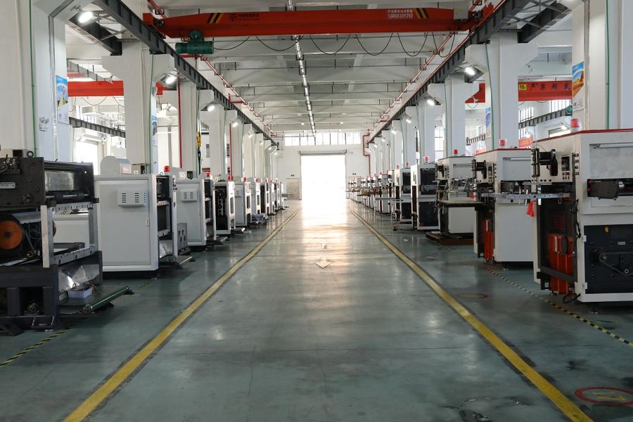 14(001) 14(001)